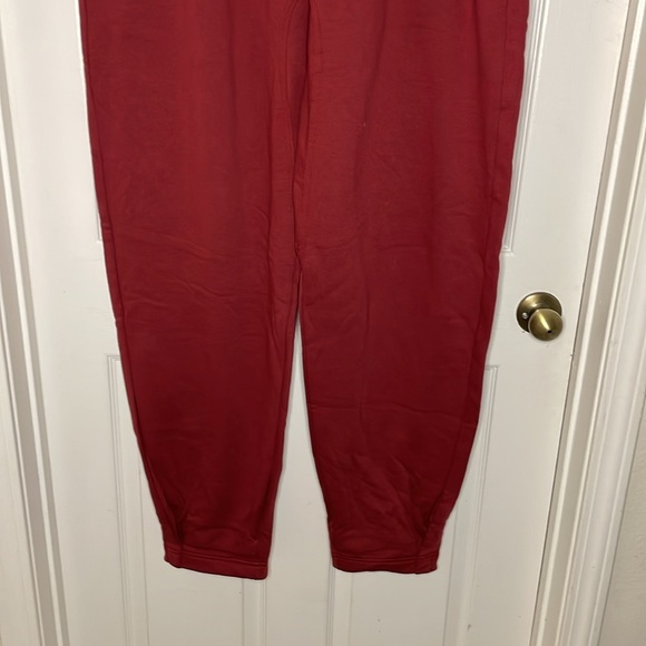 Savage x Fenty Xssential Rolled Cuff Jogger Size XL Fleece Red Elastic Waistband - Picture 3 of 9